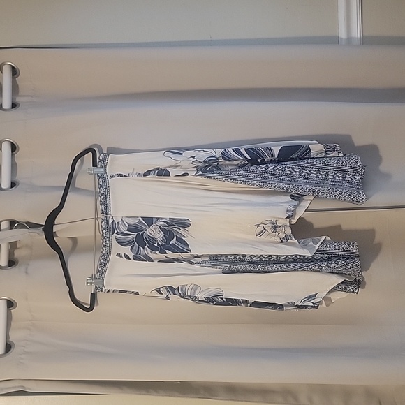 Floral Flowy Skirt - Picture 2 of 4